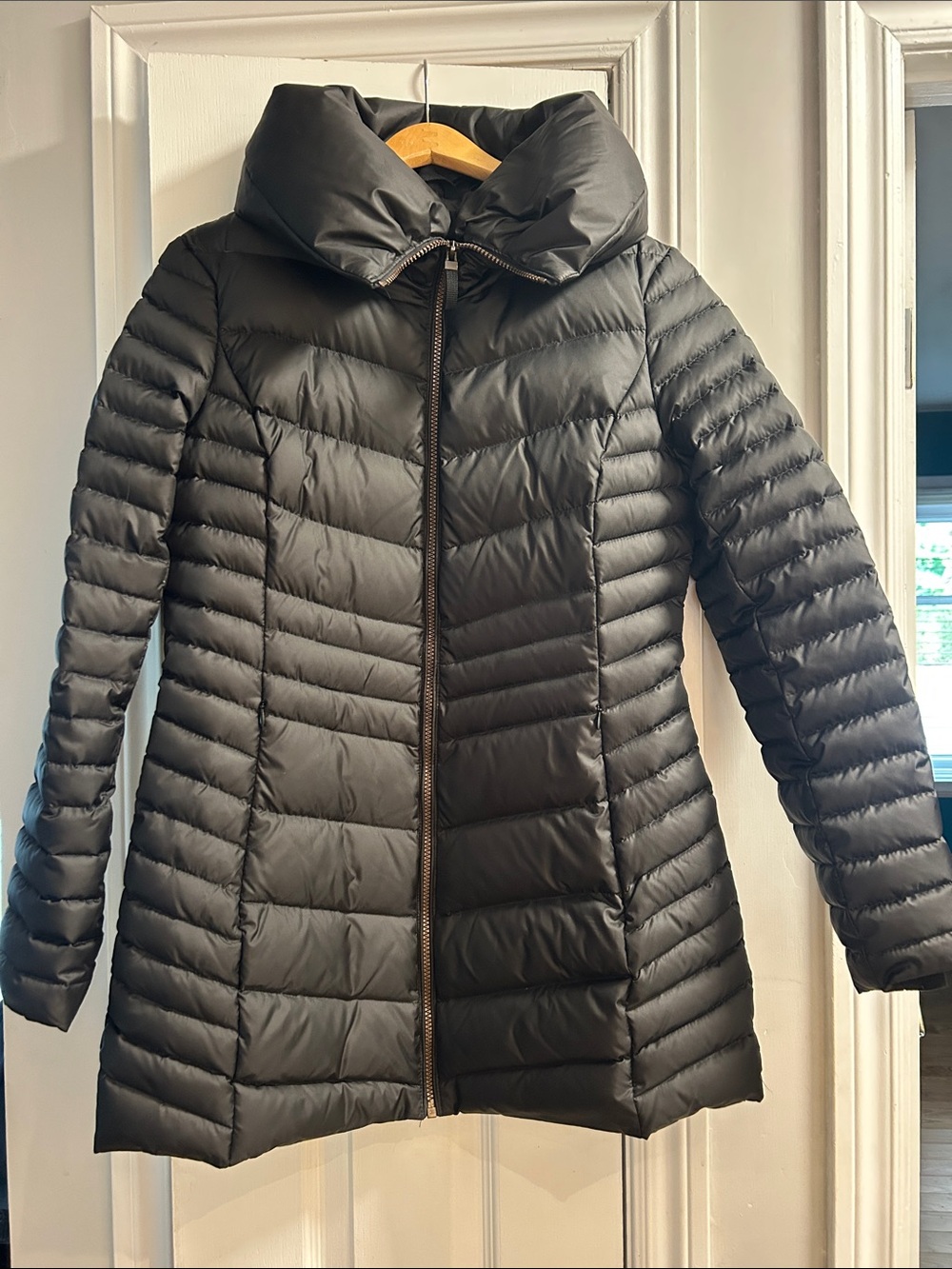 DANIER "Marla" Black Lightweight Down Puffer Coat